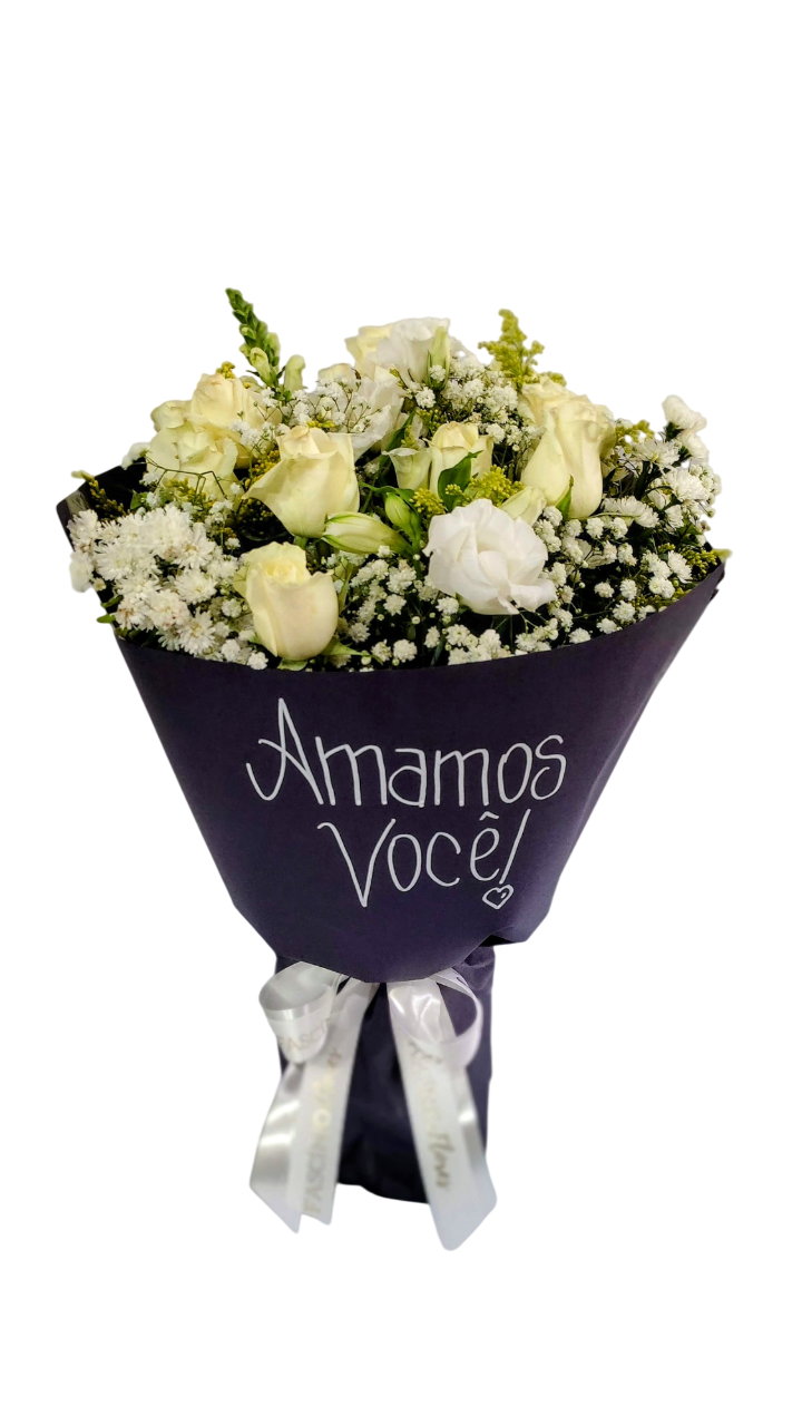 RAMALHETE 09 ROSAS BRANCAS - AMAMOS VOC�!